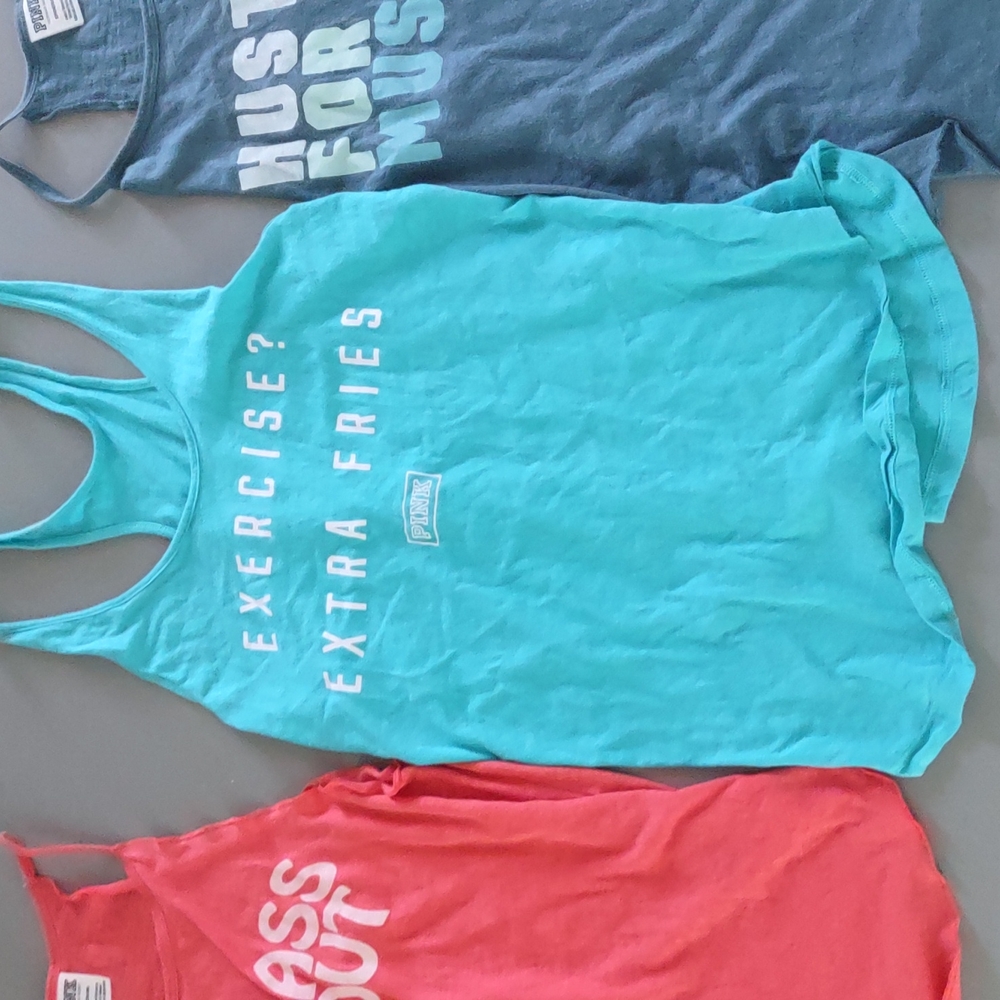 4 Pink tank tops - Picture 3 of 7